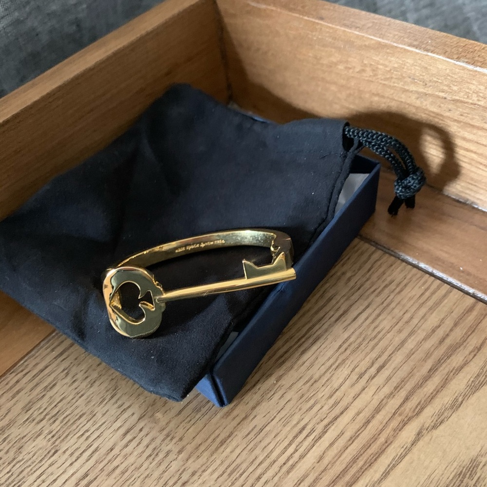 NWOT Kate spade gold key bracelet